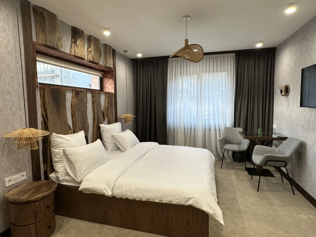 room 2 2nd image