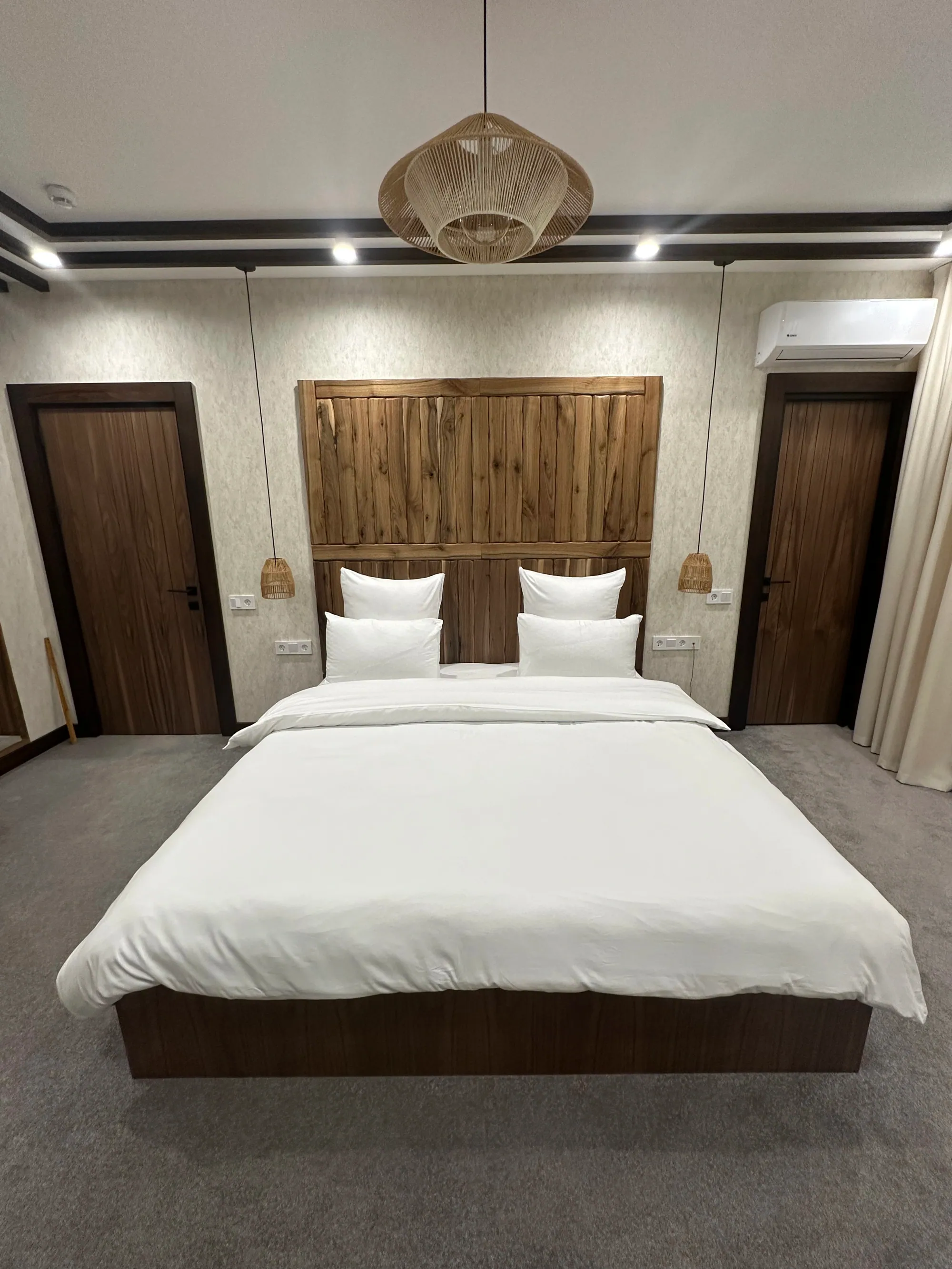 room 3 1st image