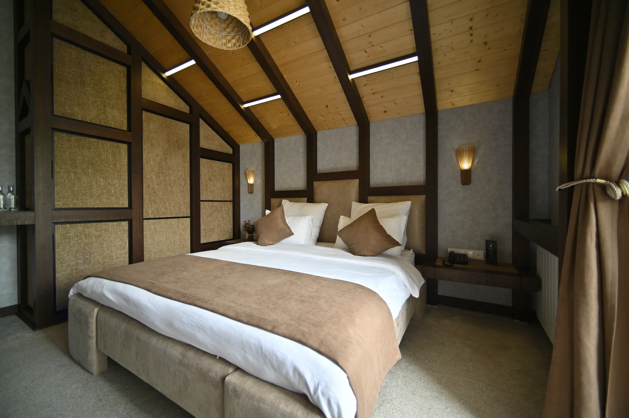 room 9 2nd image